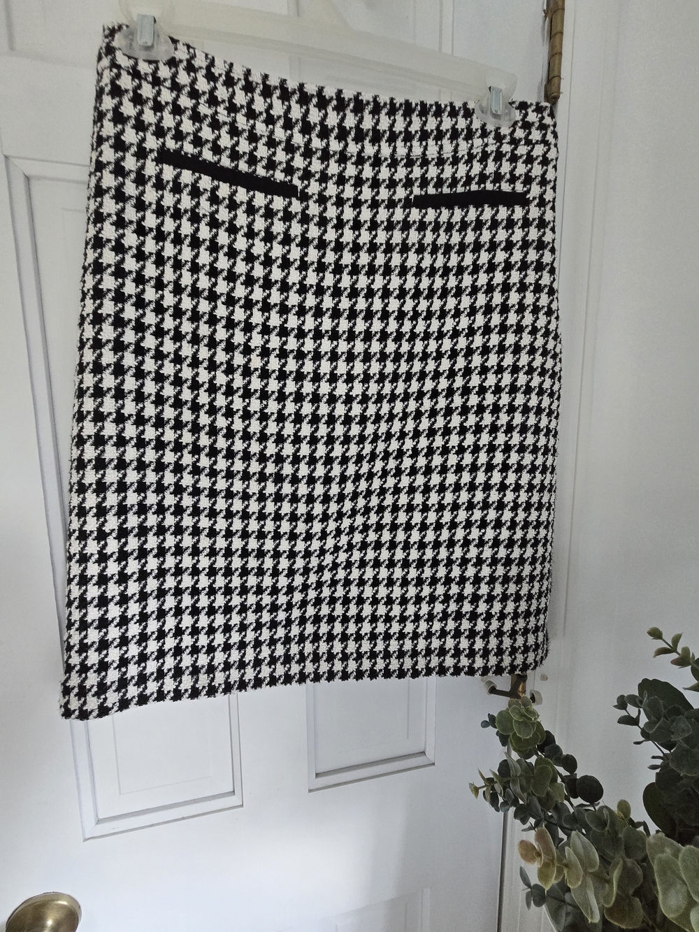 Talbots Black & White Houndstooth Pencil Skirt